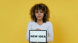 Pelajari cara mengubah hobi menjadi bisnis sukses dengan tips praktis dan ide usaha menguntungkan. Mulai bisnis dari hobimu sekarang!