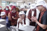 Kementerian Investasi meresmikan fasilitas produksi SKT PT HM Sampoerna di Blitar dan Tegal, ciptakan 3.500 lapangan pekerjaan dengan investasi Rp630 miliar.

