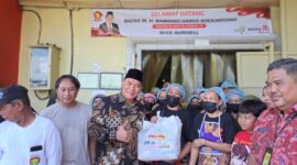 Anggota DPR RI BHS soroti bunga KUR tinggi hingga 15% dan desak perbankan nasional menurunkan bunga demi kemajuan UMKM sebagai penopang ekonomi.

