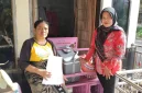 Dinas Koperasi Jember lakukan pengecekan door to door terhadap penerima bantuan Gerobak Cinta. Pelanggar pakta integritas terancam sanksi pidana.
